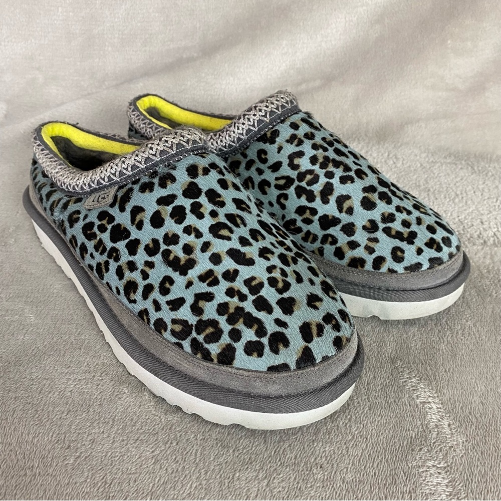UGG Leopard Print Slip-Ons - Gray and Yellow